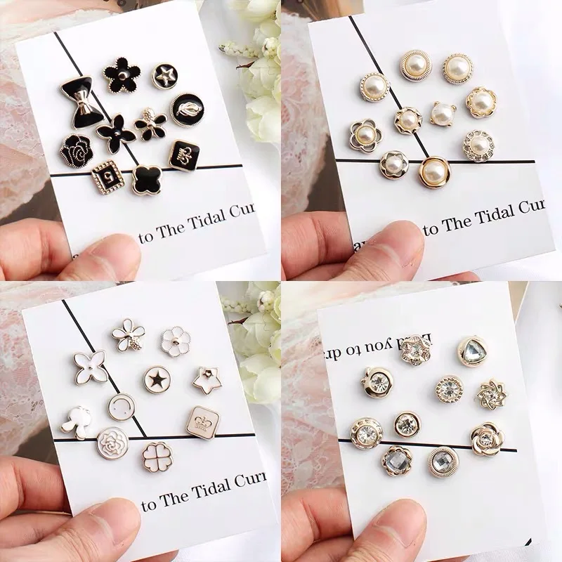210pcs Cute Pearl Rhinestones Buttons Brooch Pins Badge Free Sewing