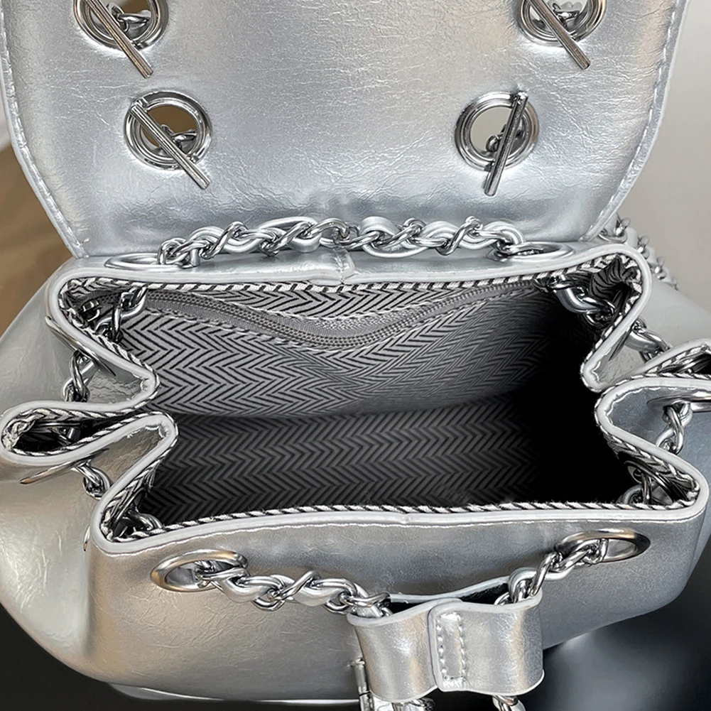 【韓国発】chain unique backpack Women Korea autumn winter mini chains backpack female ins