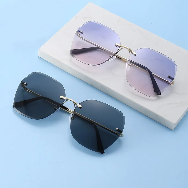 

New Personality Irregular Sunglasses Frameless Sliced Multicolor Optional Metal Temples Ladies Sunshade Glasses