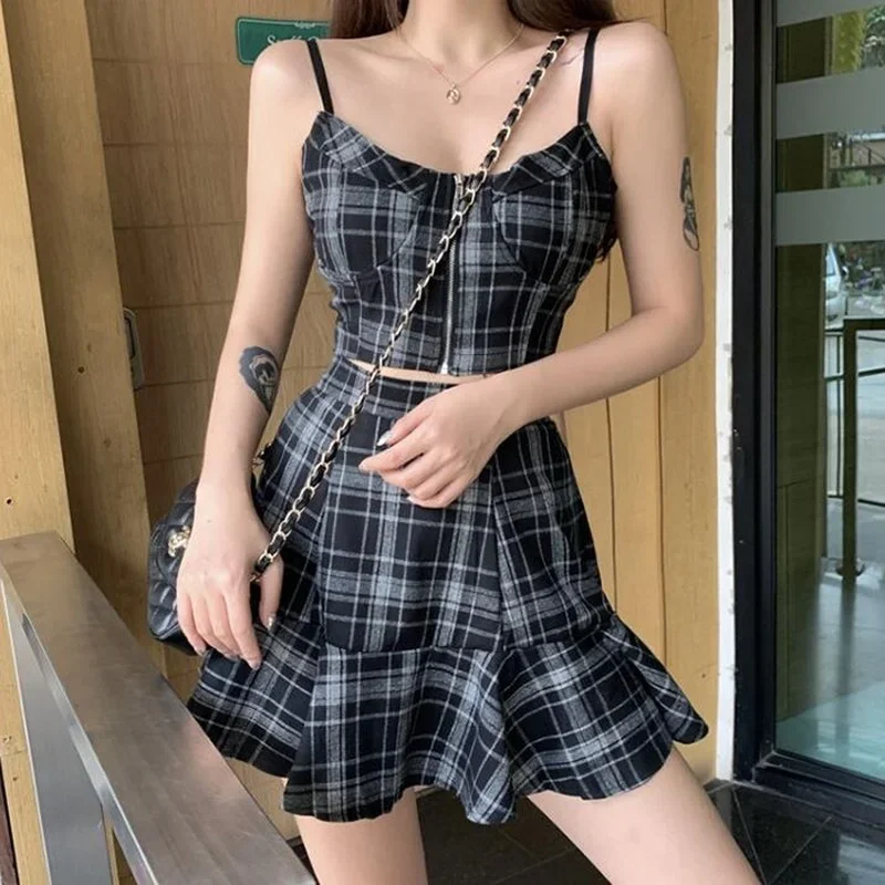 Gothic Y2k Two Pieces Set Women 2024 Summer 2 Piece Plaid Crop Top + High Waist Mini Skirt Punk Skirts Sets Female Streetwear high quality fashion sets tailor made 2 pieces tuxedo plaid high quality fashion groom wedding prom jacket formal tailored coats