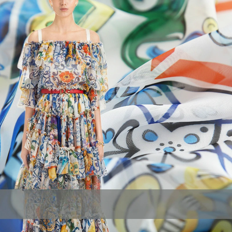

New flower-type polyester chiffon floral printing and dyeing wholesale market digital printing fashion fabrics off-the-shelf