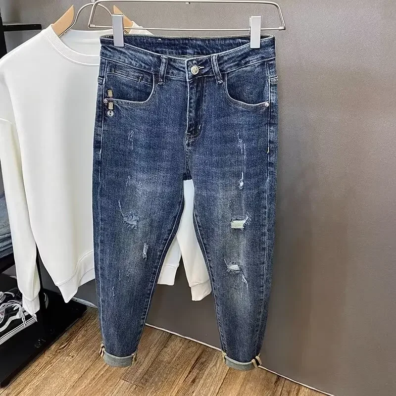 2024 verão novos jeans masculinos estilo coreano na moda pai jeans micro flare calças elegante roupa com buracos