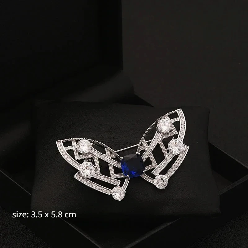 High-End Hollow Butterfly Brooch Women's Suit Coat Corsage Neckline Pin Accessories Fixed Cardigan Buckle Jewelry Clothes Gifts