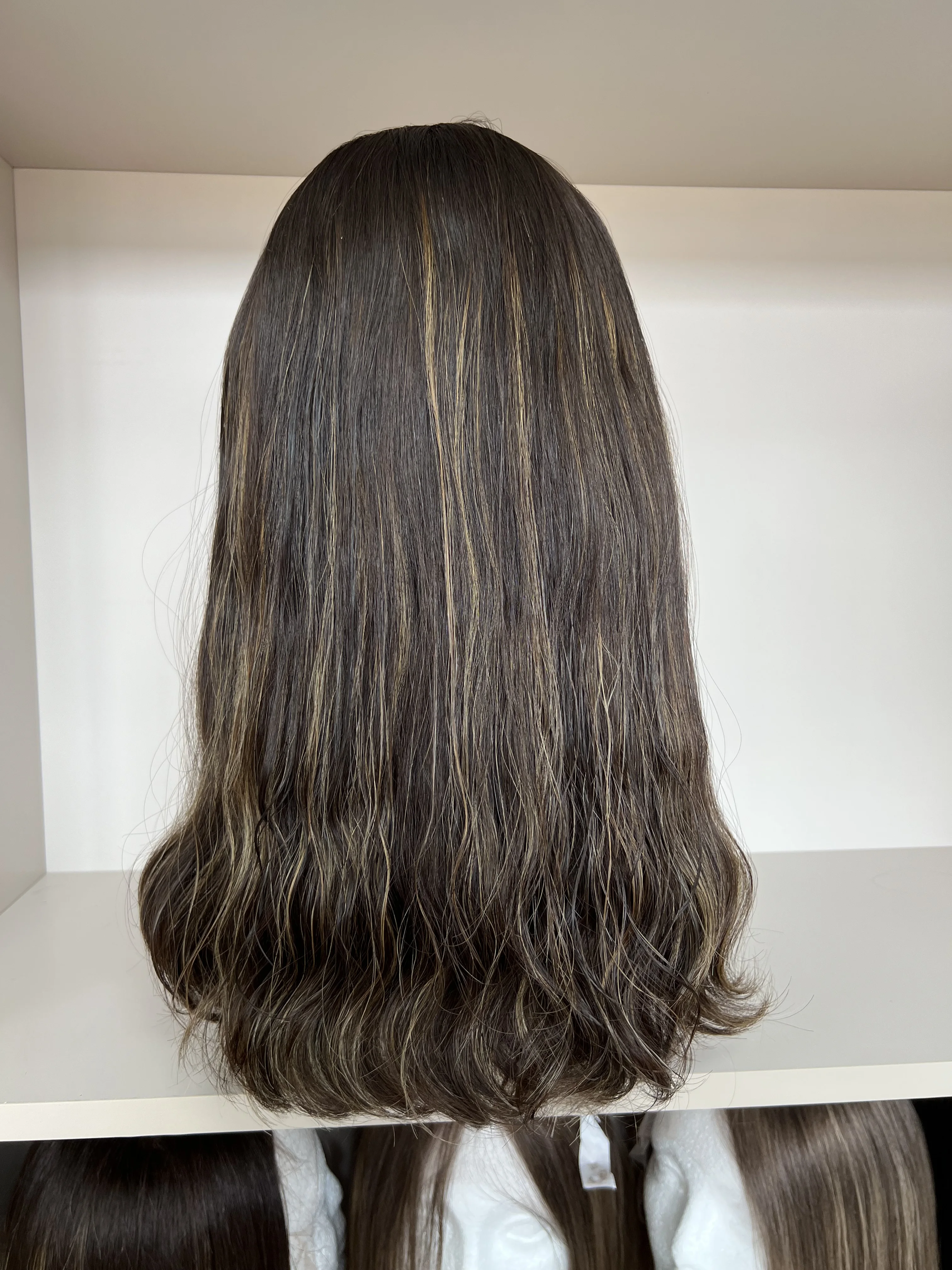 Рисунок 4 - Европейские натуральные волосы