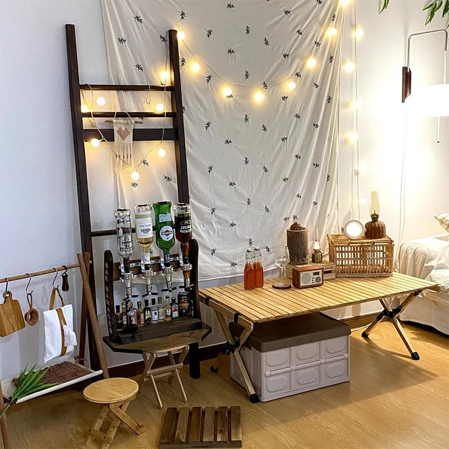 야외 모험을 위한 편안하고 휴대 가능한 접이식 비치 테이블