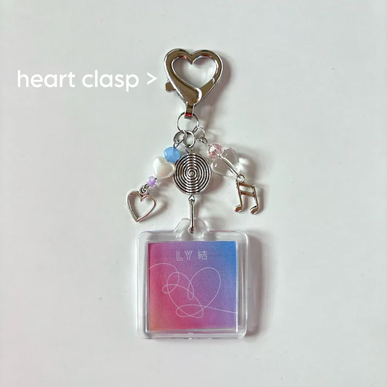 Deluxe Collector's K-Pop Album Keychain