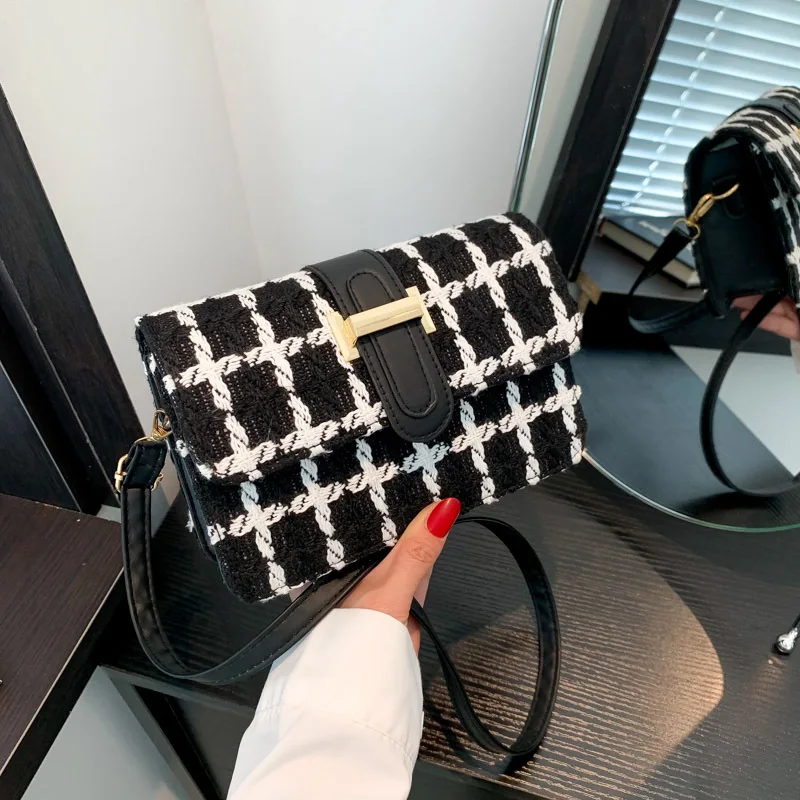 Popular Fashion Minimalist Crossbody Bag Commuting Plaid Small Female Shoulder Bag for Women's New Small Square Crossbody Bag