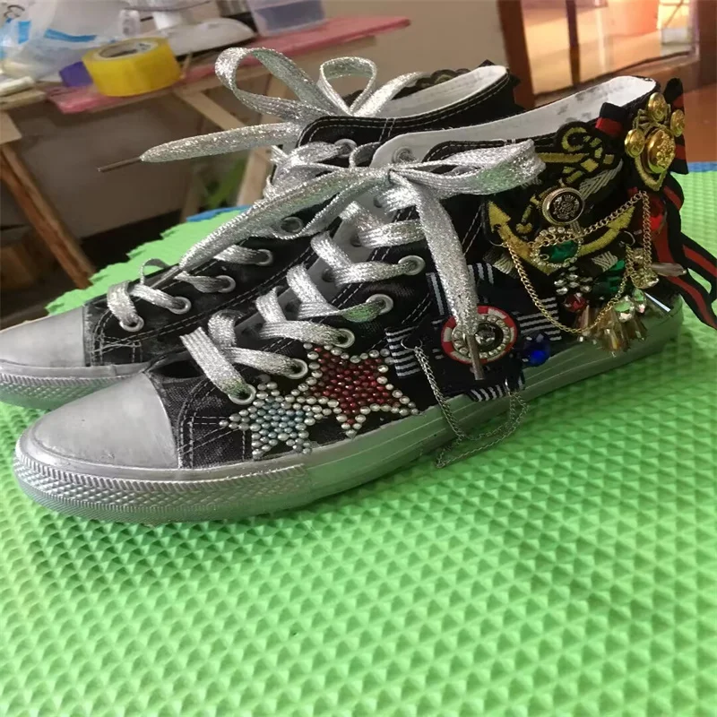 

Жемчужные женские холщовые туфли на заказ с цепочкой и кружевом, высокие повседневные спортивные туфли для мужчин и женщин, стразы 35-46