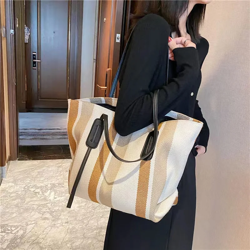 

Large Capacity Simple Striped Canvas Handbags Female Ins Literary Lazy Style Shopping Tote Shoulder Bag Student Casual Bag