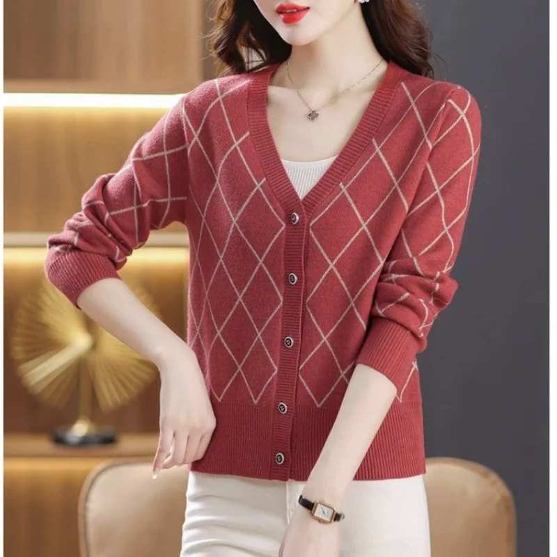 

Women's Clothing Simplicity Versatile Autumn and Winter New Splice Buttons V-neck Long Sleeved Casual Commuting Striped Sweater