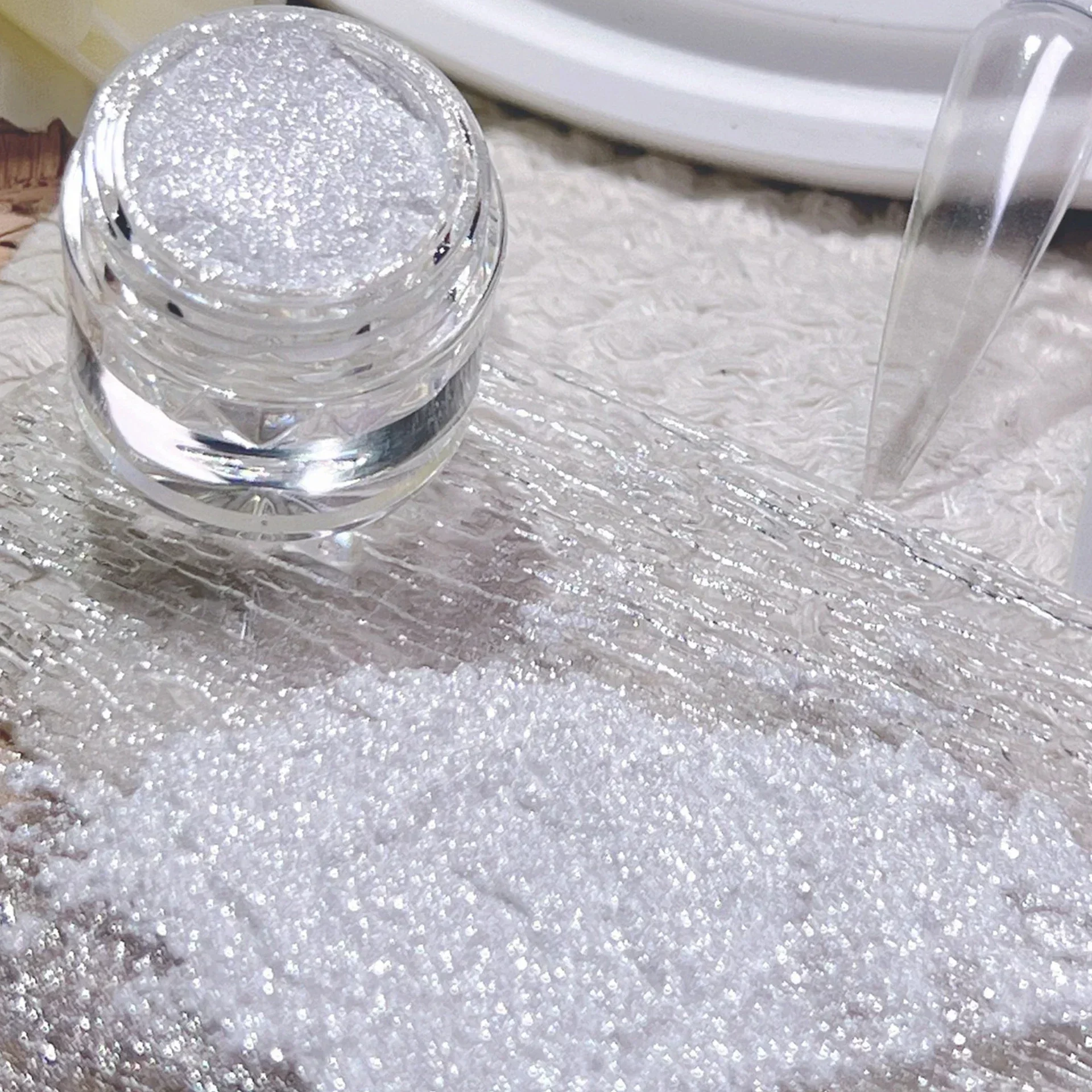 White Chrome Nail Powder Super Glossy Clear Mirror Effect Smooth Pearl Glitter Pigment White Ice Transparent moonlight Powder