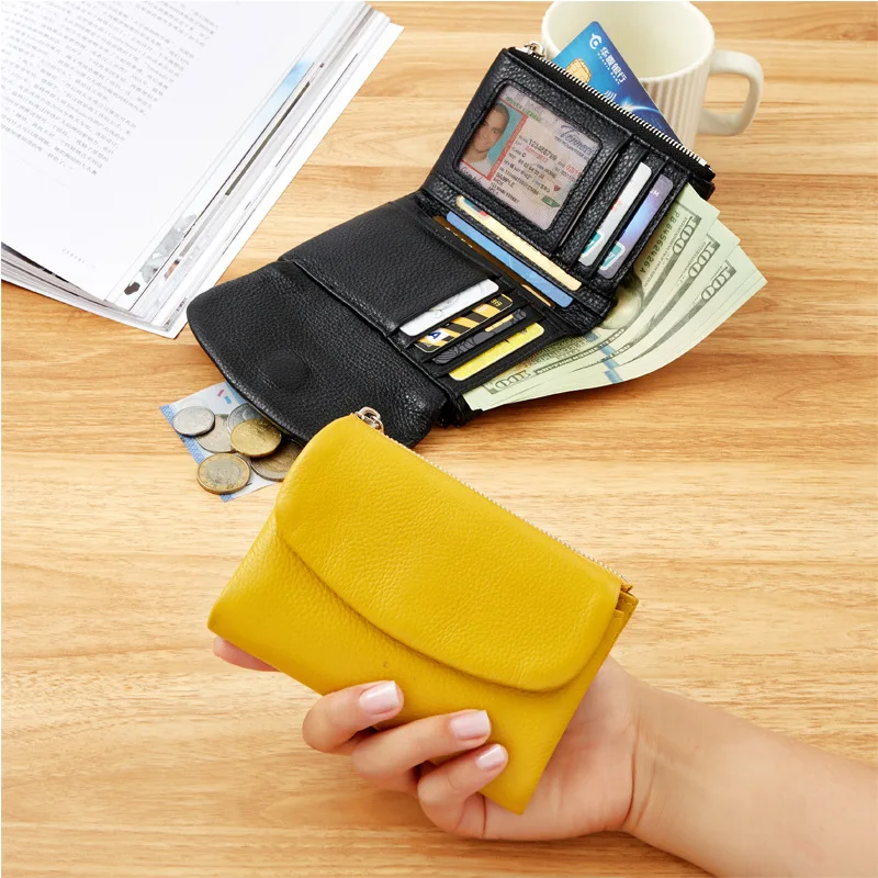 Women's RFID-Blocking Top-Grain Cowhide Wallet - Fashionable, Collapsible, and Spacious