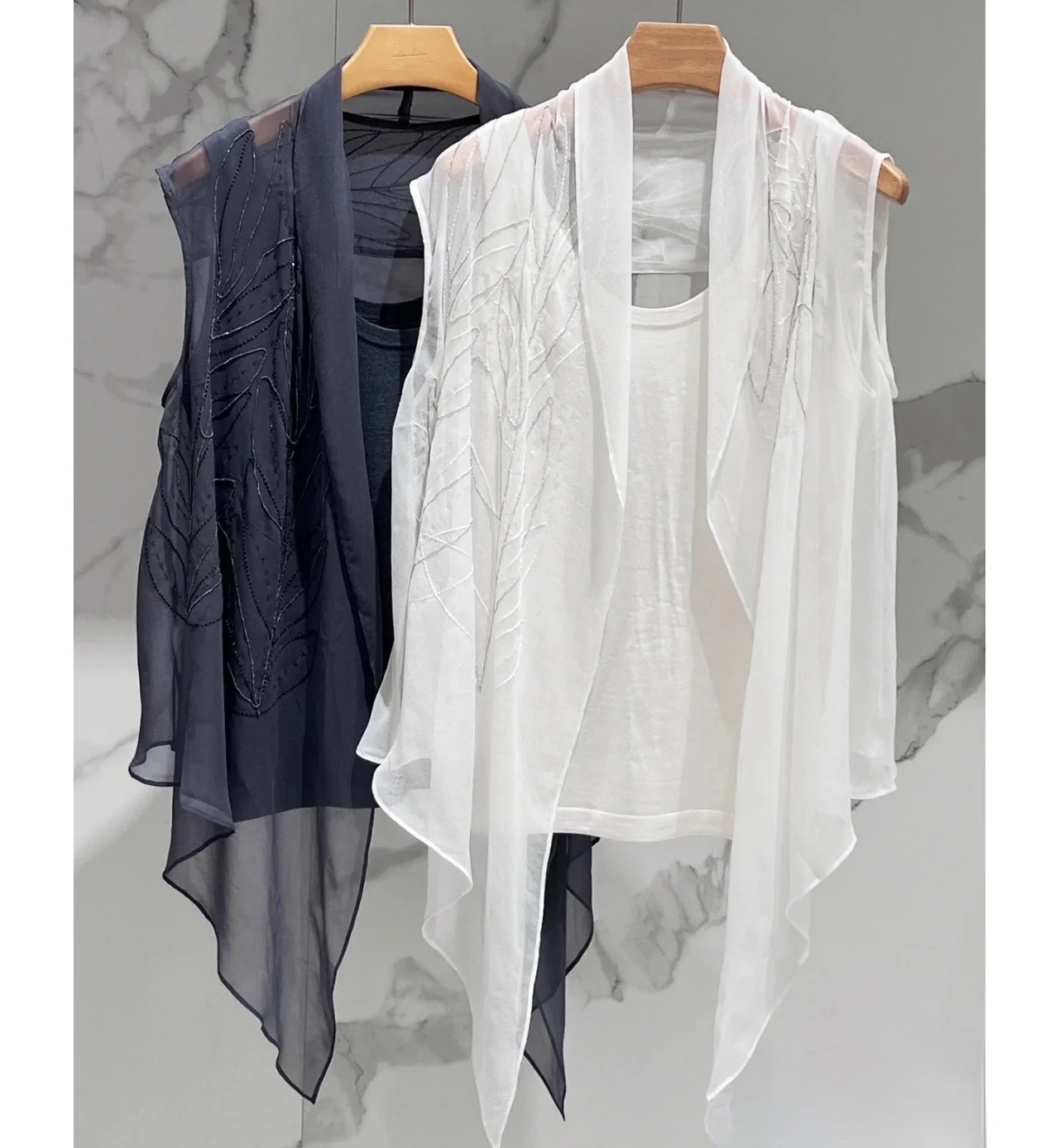 

Women's Wool Knitted Vest + Silk Sequined Embroidered Shawl Two-piece Set High Quality 100% Silk Sleeveless Cardigan Bc Sweater