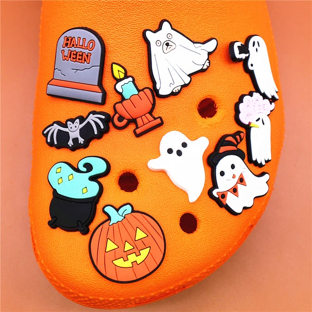 17pcs/lot Pack Sale Cool Halloween Micky Mouse for Crocs Charms for Croc  shoe Accessories Kid