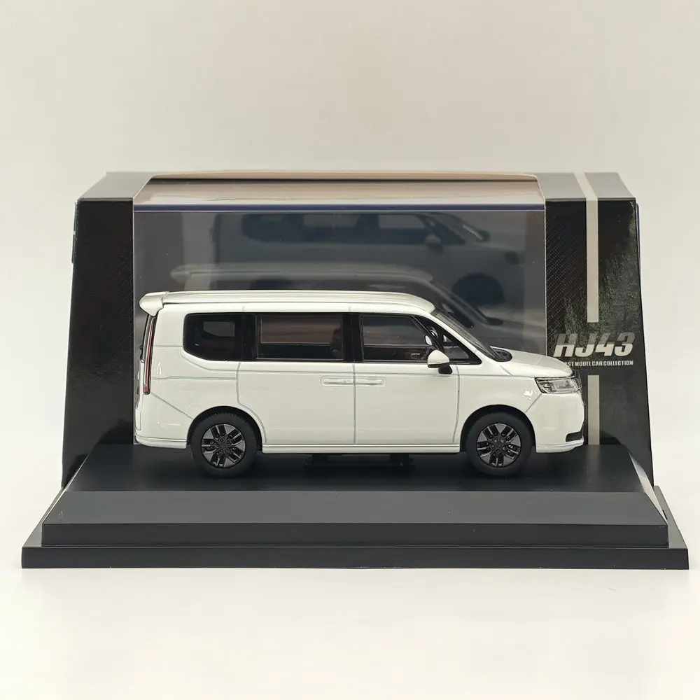 1/43 Hobby Japan STEP WGN e:HEV SPADA Platinum White (P) HJ432004W