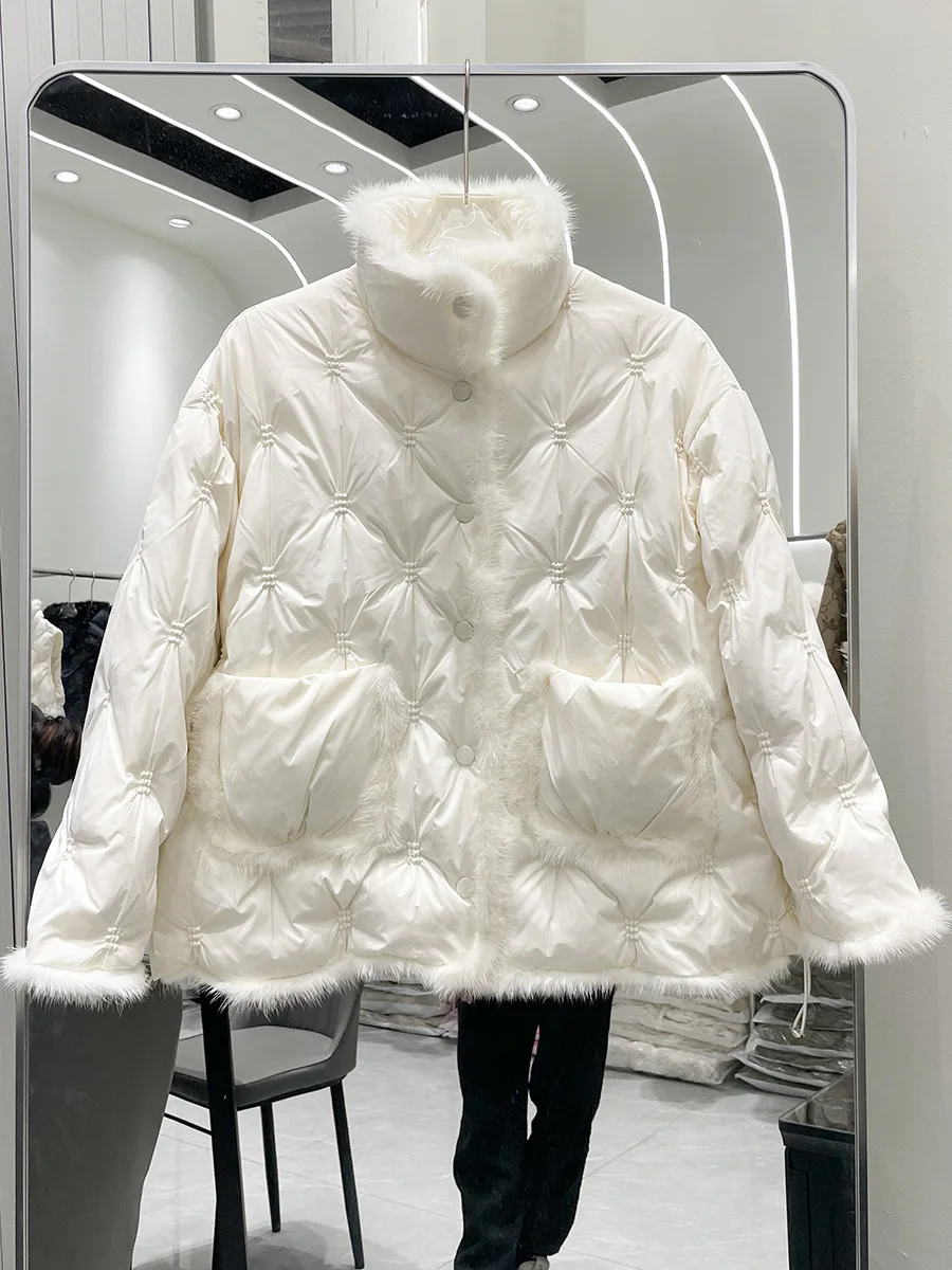 

Fashion Design White Duck Down Jacket Women Short 2023 New Fur-trimmed Elegant Stand Collar Warm Winter Puffer Coat Outwear