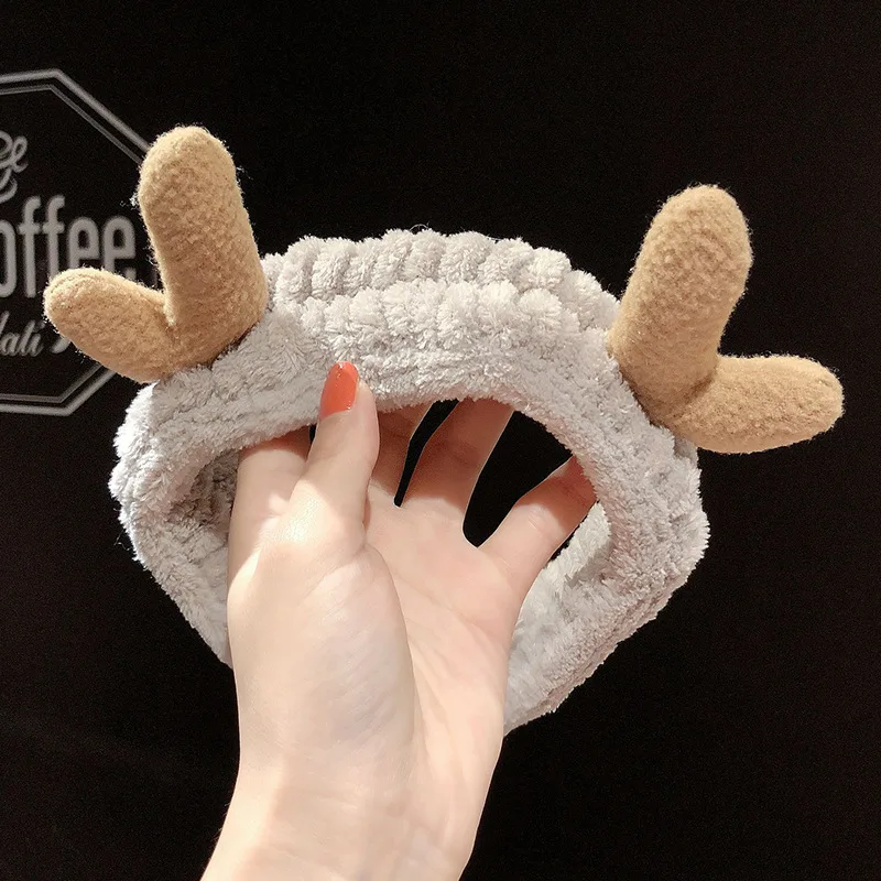 gray small antler
