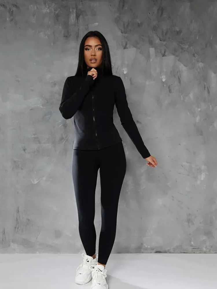 Nuovo completo sportivo da donna composto da giacca con cappuccio * e pantaloni lunghi aderenti * per * casual * progettato per * * con * stile color-blocking