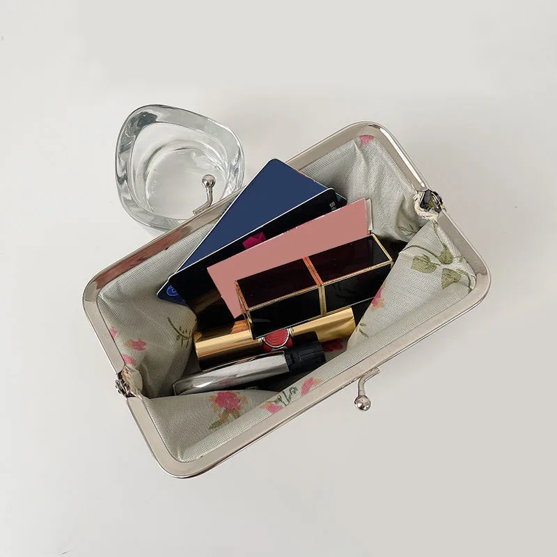 Damen-Geldbörse mit Vintage-Blumenmuster, Kiss-Lock-Clutch, leichte Geldbörse – Detail 3