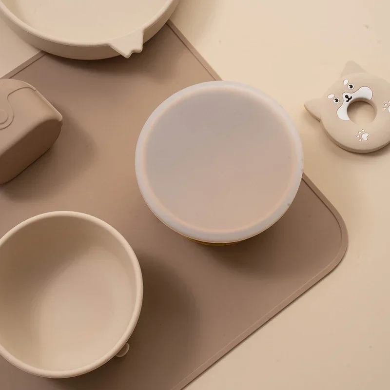 Baby Silicone Suction Bowl with Lid Non-toxic Anti-fall Toddler Feeding Bowls Food Grade Kids Training Eating Tableware BPA Free 4