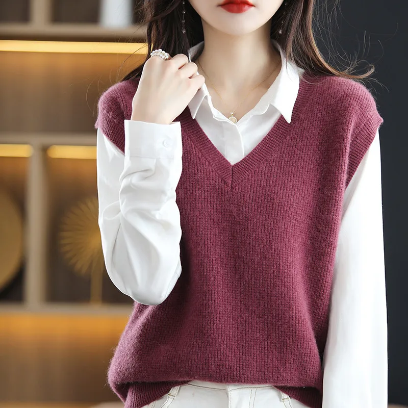 

2022 Spring Autumn Women's Vest 100% Wool Knitted V-Neck Solid Loose Sweater Waistcoat Female Casual Pullover Sleeveless Tops