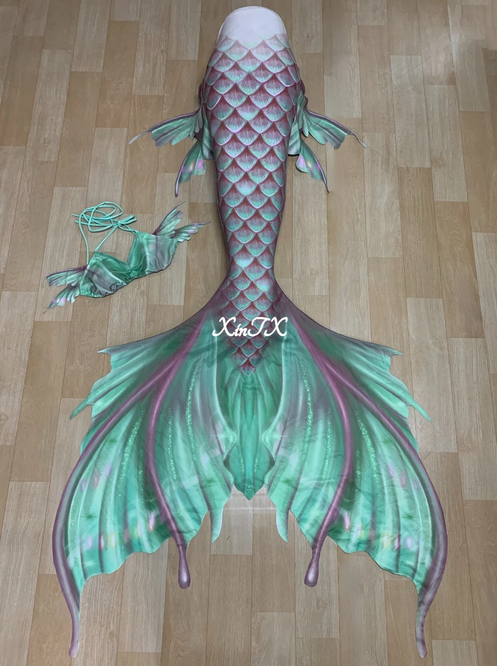 Tail and bra