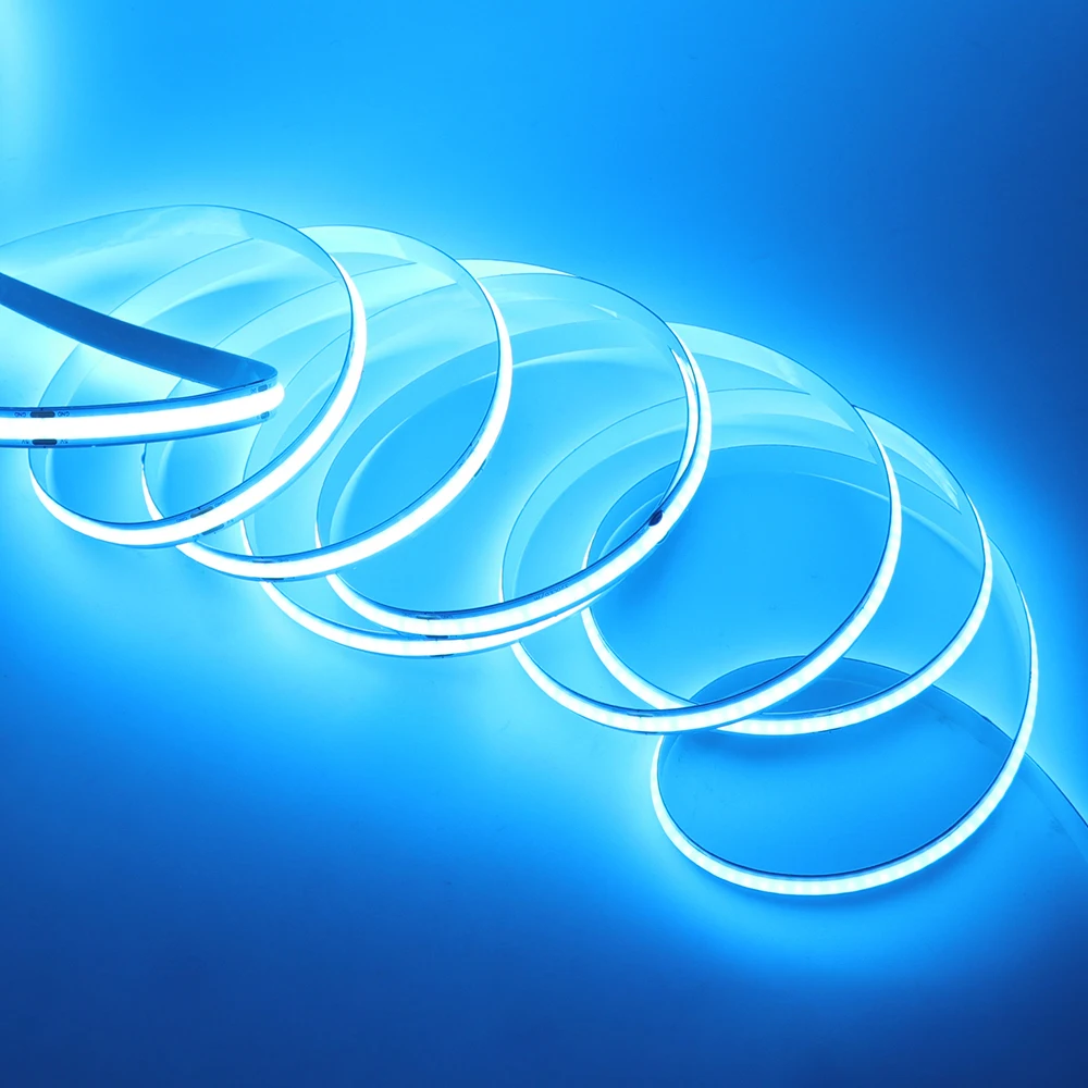 ตัวเลือกสินค้า LED Strip ยืดหยุ่น สีสันสดใส ตกแต่งบ้านได้ทุกสไตล์