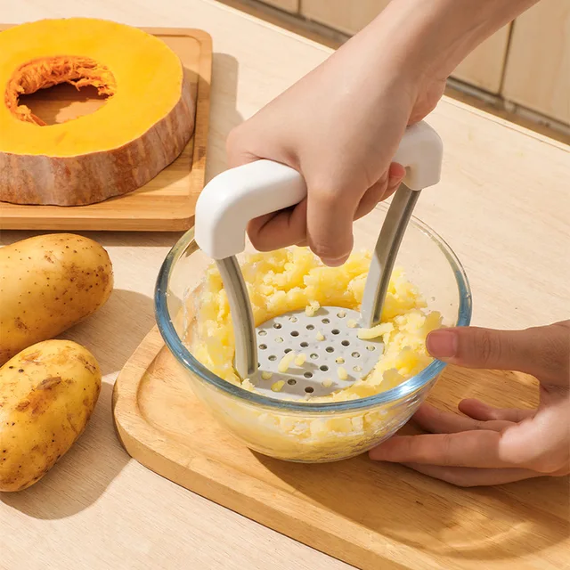 Manual Potato Masher Durable Potato Ricer Kitchen Vegetable Masher With Non-Slip Handle Fruit Juicer Kitchen Gadgets 1