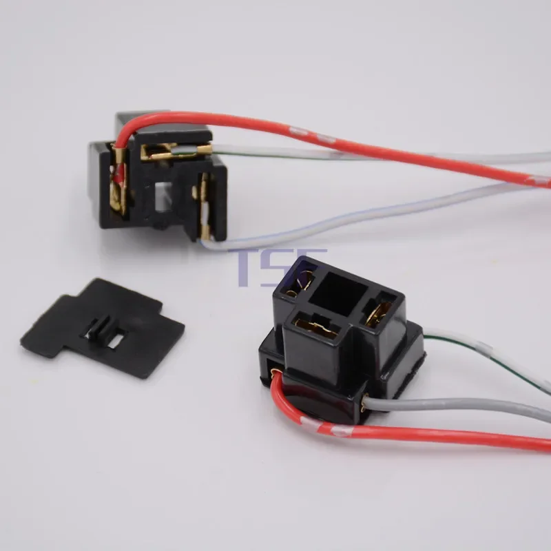 

Car Headlight Bakelite Socket Original H4