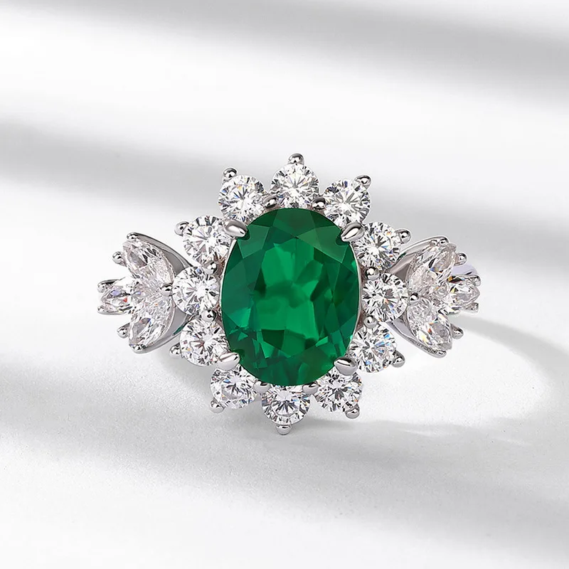

Egg shaped Cultivated Emerald Ring Set Shining Sunflower Finger Noble
