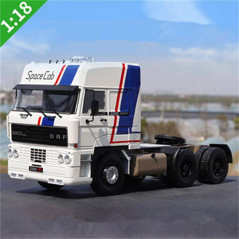 1:18 Scale Model Netherlands Engineering Transport Vehicle Container 3300 Truck Tractor Diecast Alloy Collection For Adult