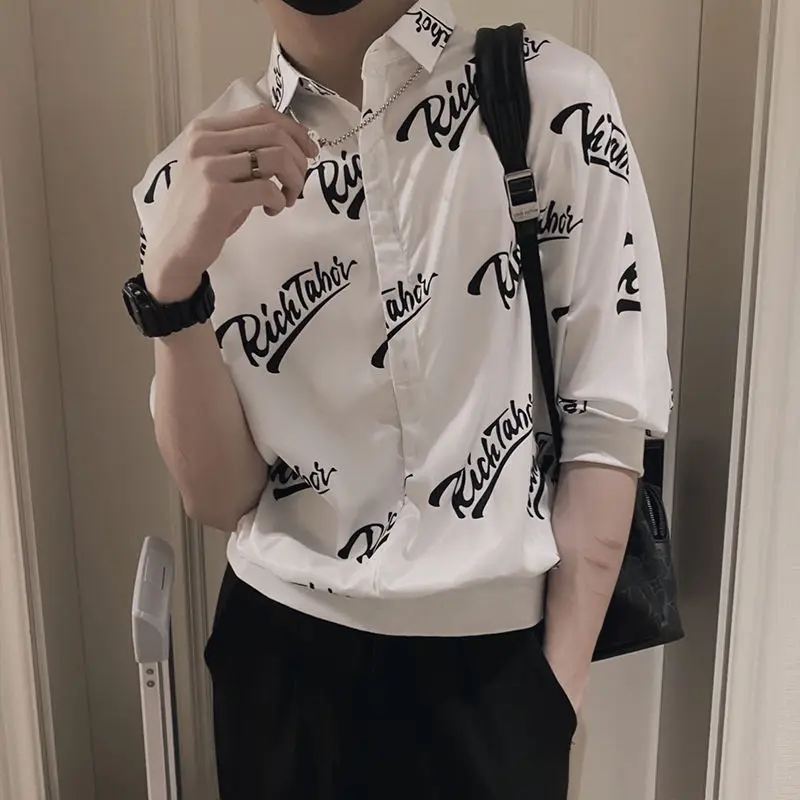 Casual Fashion Printing Letter Man Shirt New Five-point Sleeve High Quality Point Collar Street Wear Trend All-match Top 2022