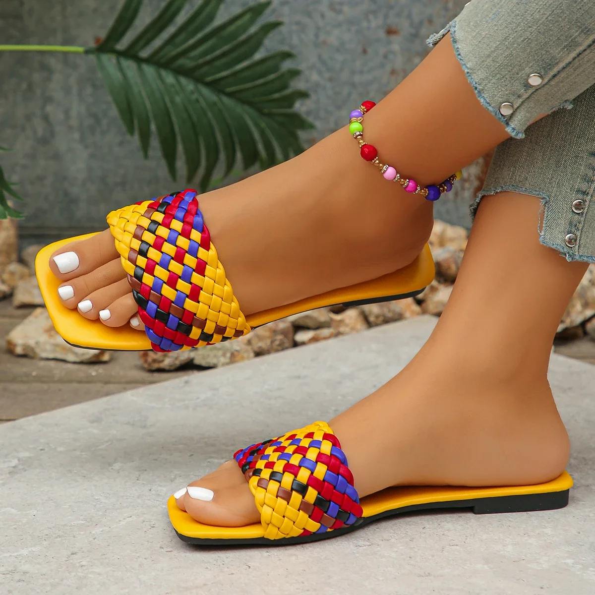 Women Slippers Summer Fashion Beach Mules Casual Indoor Home Slippers Selling Sexy Braided Square Toe Flat Sandals Slides Women 3