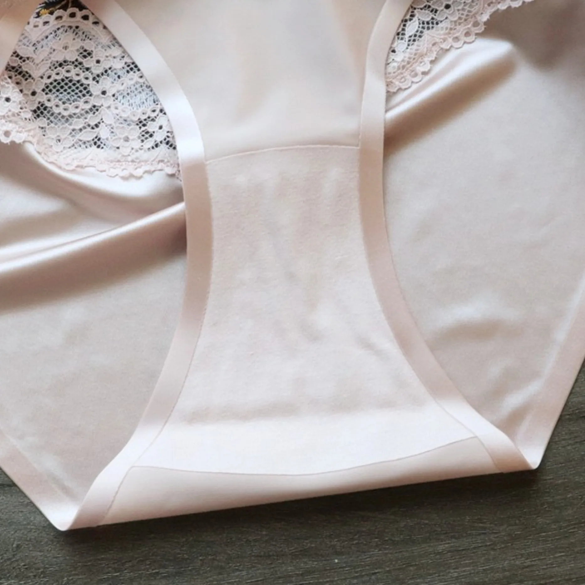 Cotton Women's Panties - Breathable Lace Trim Briefs | Antibacterial Daily Comfort