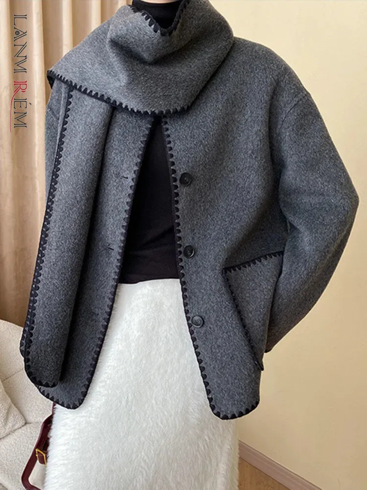 

LANMREM High End Wool Winter Short Coat Women Round Neck With Scarf Single Breasted Stitching Design Jackets 2023 New 2AA4267