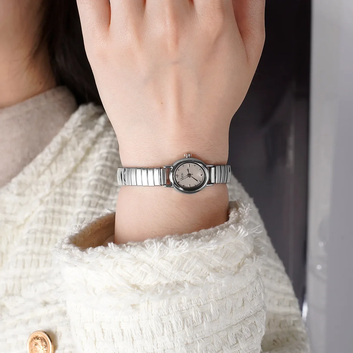 Women's Small Wrist Quartz Watch - Silver, Grey, and Gold Oval Design with Stainless Steel Band