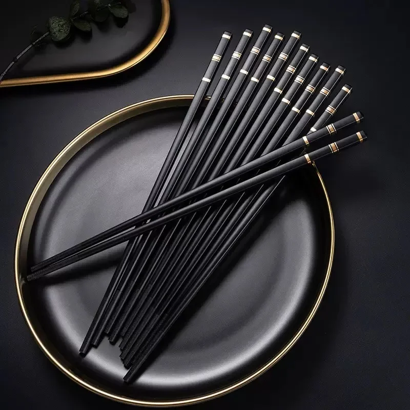 Metal Chinese Chopstick Black Alloy Chopsticks Reusable Non-slip Sushi Food Chop Sticks Food Grade Kitchen Tableware Sets Tools