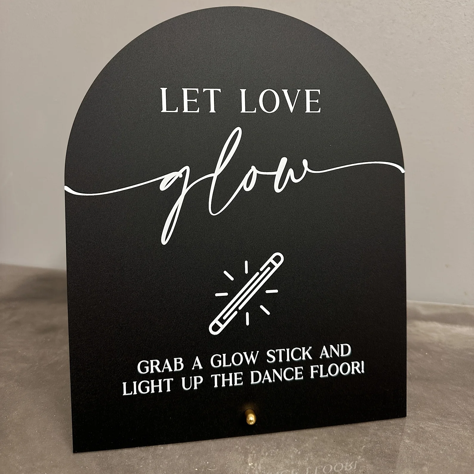 Acrylic Sign DIY Blank Acrylic Plate Table Number with Base Stand Suitable for Wedding Events and Party Tabletop Decoration