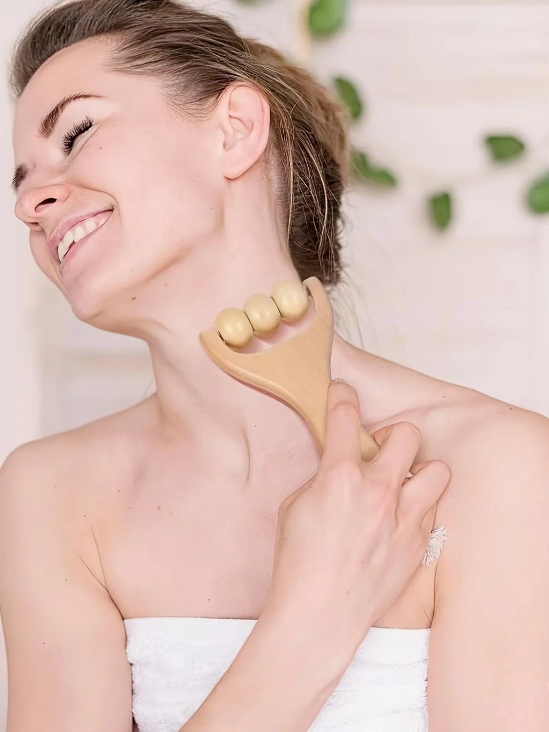 Wooden Massager Image 6