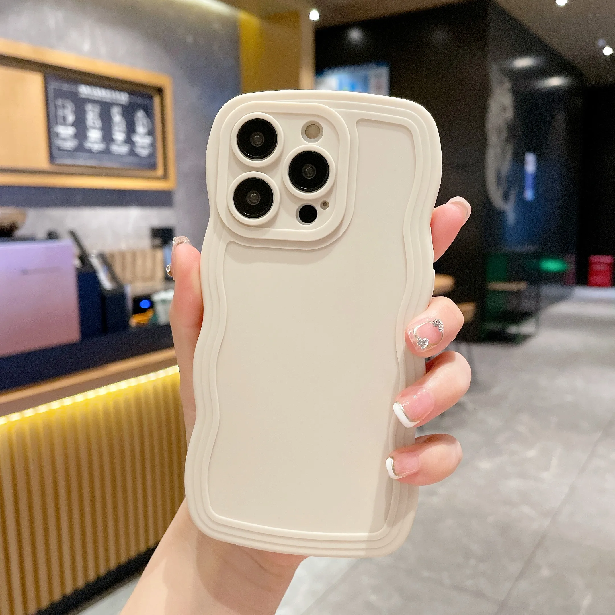 thumbnail image 1 of Funda de teléfono de silicona suave de Color caramelo para iPhone, 15, 14, 13, 12, 11 Pro Max, XR, XS, protección de lente de dopamina, parachoques a prueba de golpes, 1 of 5