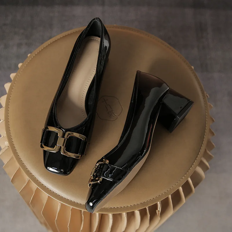 

Shallow-mouthed Women's Shoes 2023 New French Retro Square Head Soft Leather Thick Heel Women's Shoes