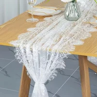 Lot de 6 chemins de table en dentelle blanche 30CMX300CM, chemin de table rustique avec broderie florale de roses pour la décoration de table de mariage ou de fête 3