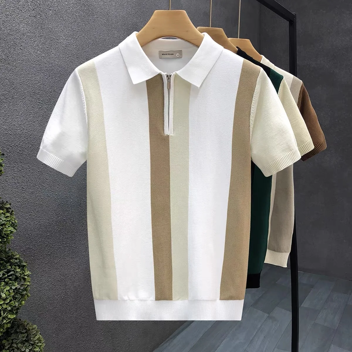 Maglione lavorato a maglia a maniche corte con collo a polo, mezza zip, color block, stile business britannico da uomo - immagine 3