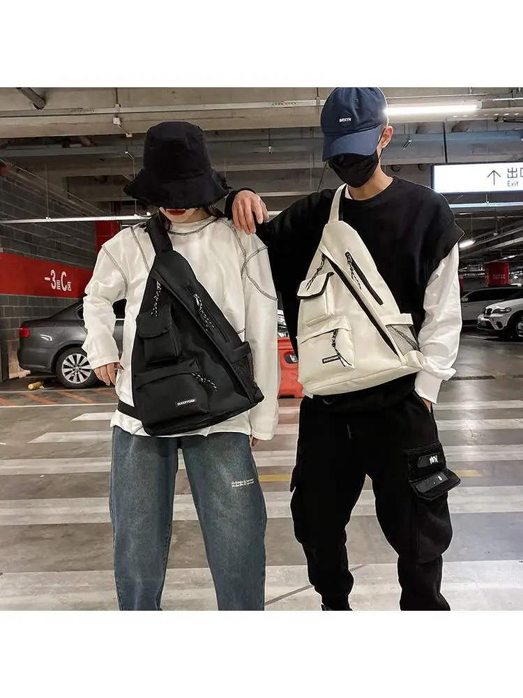 

Function of ins Japanese street tooling aslant package male wind restoring ancient ways single shoulder bag girl joker students