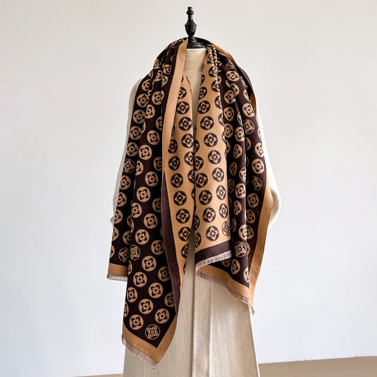 Luxury Winter Scarf Women Cashmere Warm Pashmina Brand Foulard Female Shawls Wraps Thick Soft Bufanda Poncho Scarves Stole