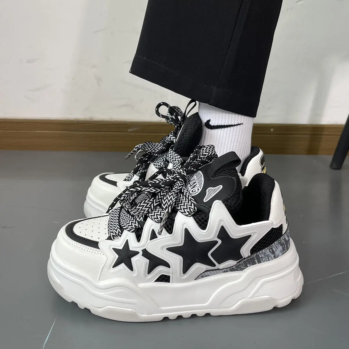 2023 Autumn and Winter New Platform Height Increasing Comfortable Versatile Couple Casual Shoes