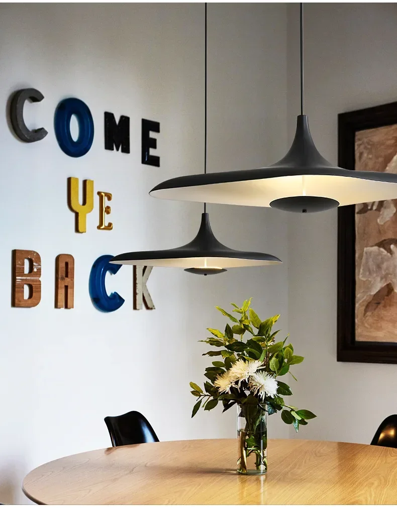 Italian Postmodern Irregular Nordic LED Chandelier for Living Dining Room Bedroom Exhibition Hanging Lamp Black Decor Lights 3