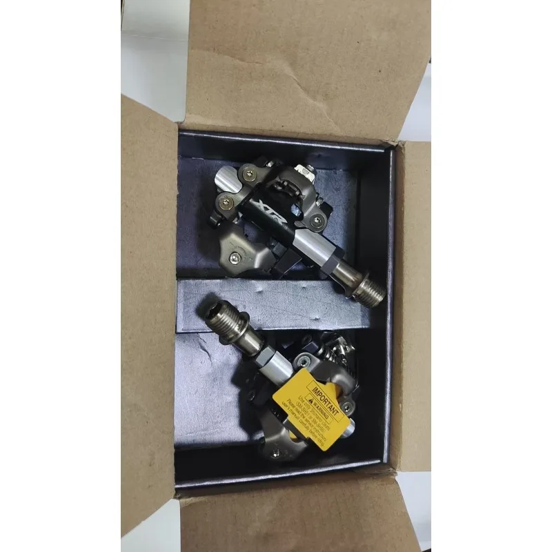 시마노 XTR M9100 SPD 산악 자전거 페달 - 레이스 베어링 클릿 세트가 포함된 셀프 락킹 방식, 사이클링 및 레이싱용