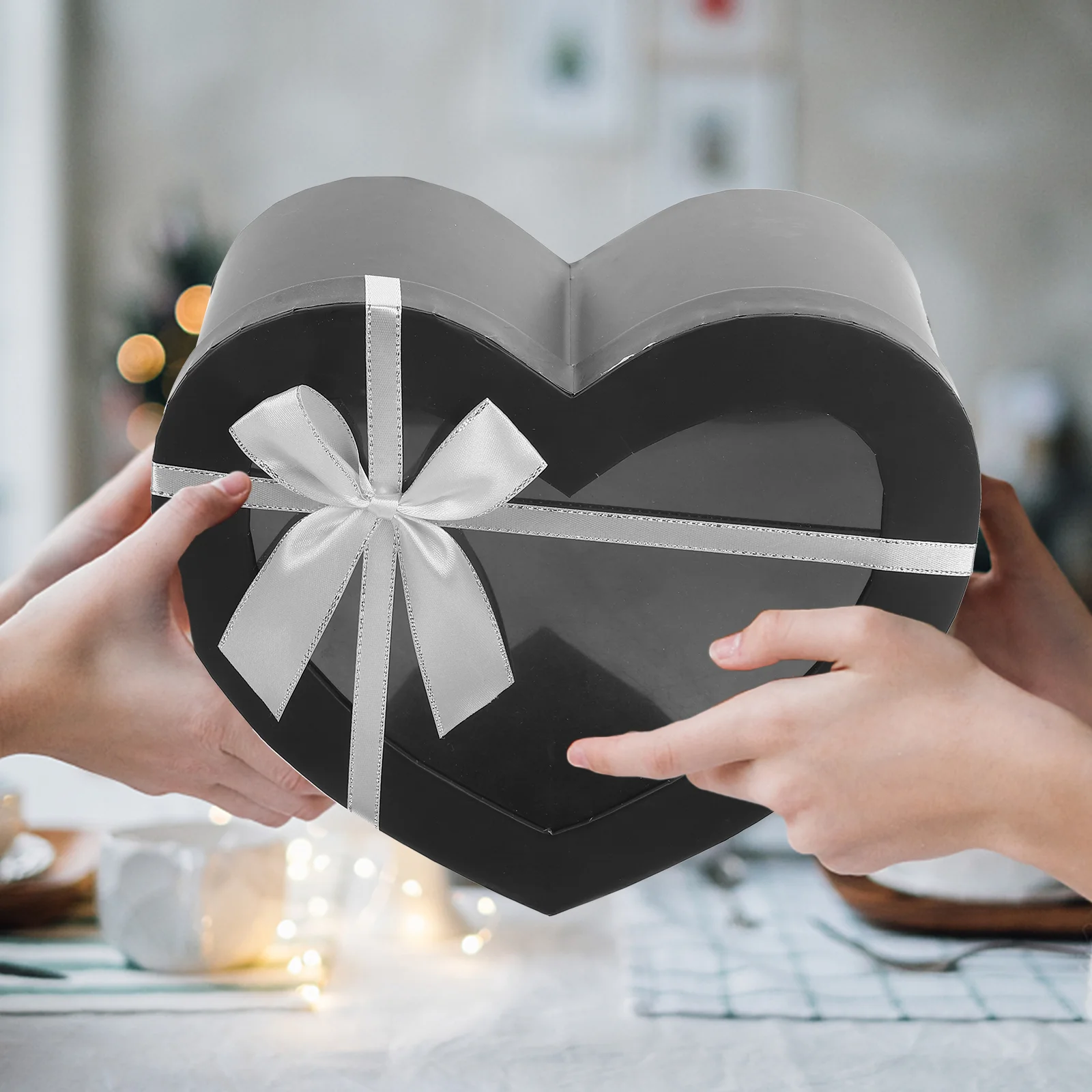 

Paper Gift Box Heart Shaped Gift Wrapping Flower Arrangement Box Heart Gift Storage Box