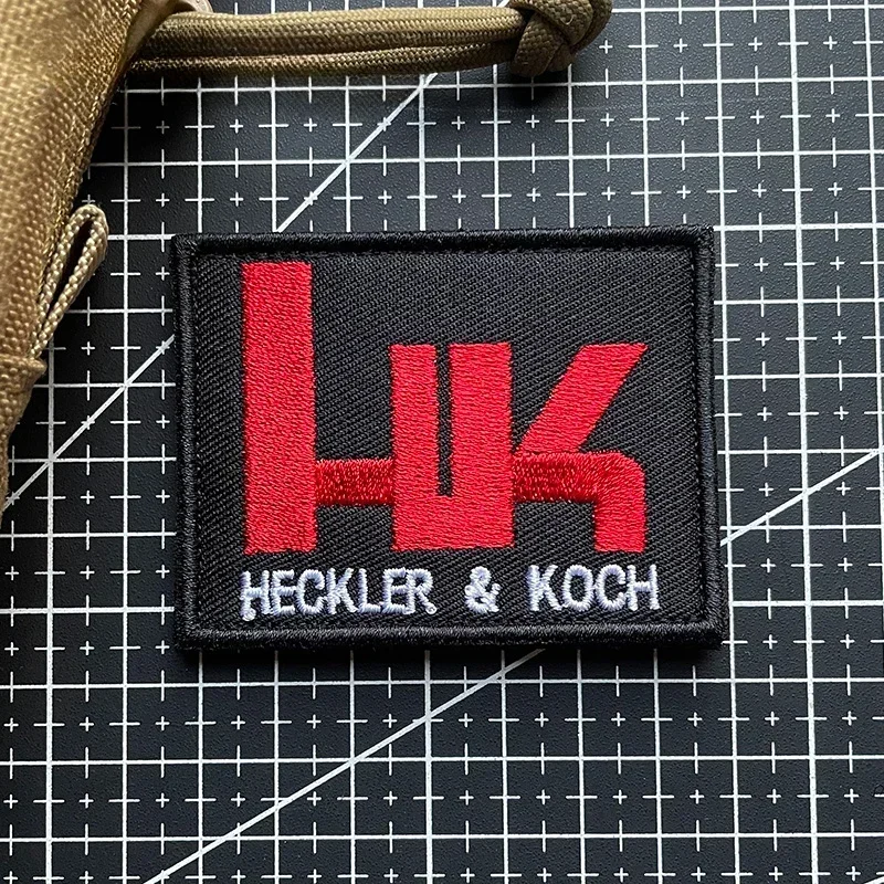 HECKLER & KOCH Toppe ricamate Gancio e anello Distintivo morale tattico Bracciale su zaino da esterno Appliques per adesivi per abbigliamento